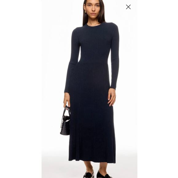 Ann Mashburn Dresses & Skirts - ANN MASHBURN Navy Blue Addie Long Sleeve Crew Neckline Sweater Dress sz Small